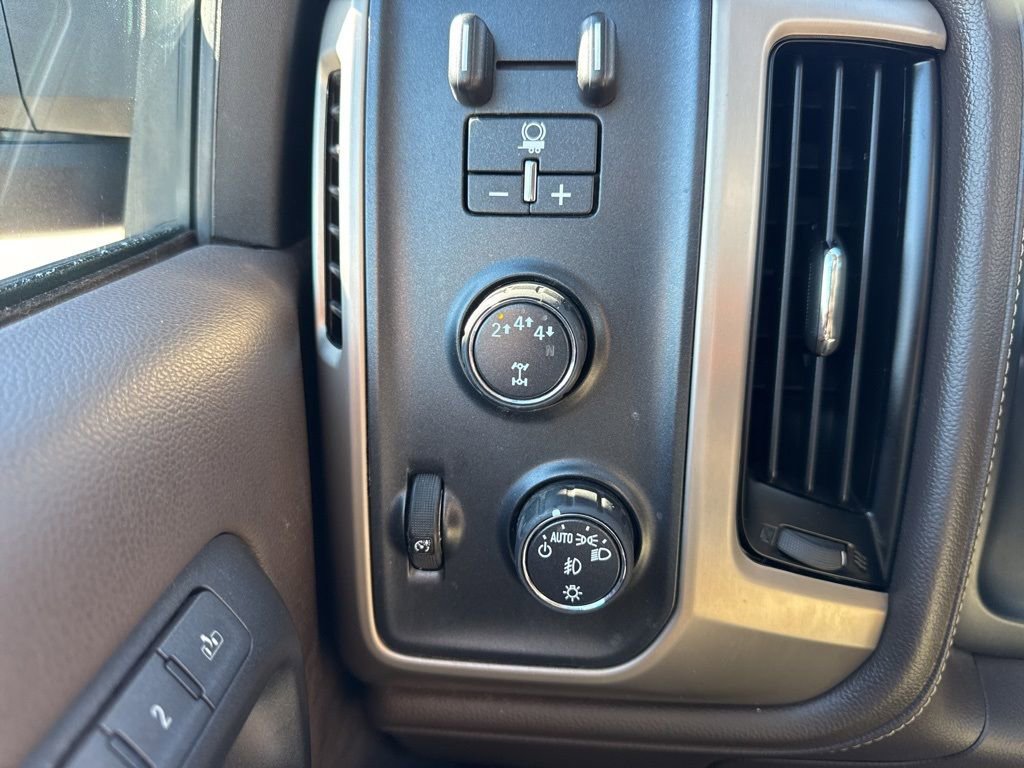 Used 2018 GMC Sierra 2500 Denali w/ Duramax Plus Package image 22