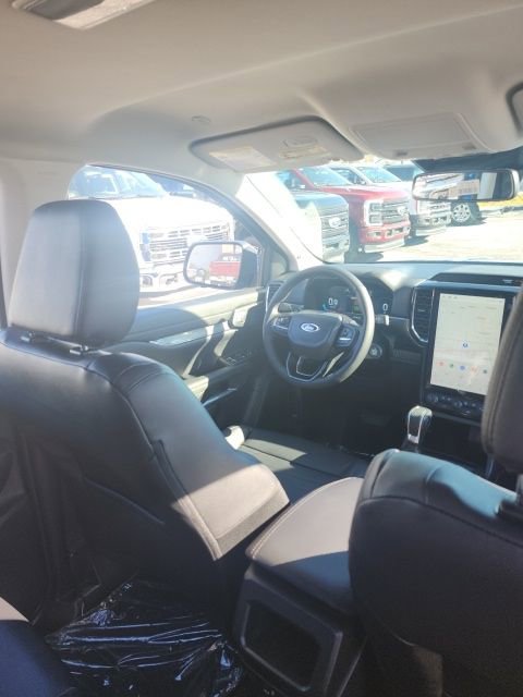 New 2025 Ford Ranger Lariat w/ FX4 Off-Road Package image 27