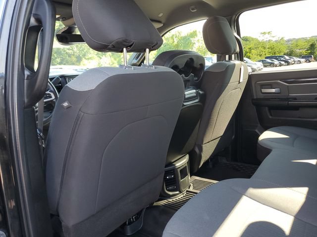 Used 2023 RAM 3500 Big Horn AWD/4WD image 29