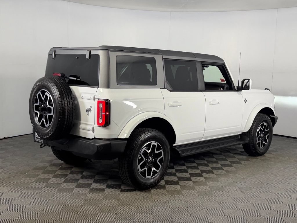 Used 2025 Ford Bronco Outer Banks AWD/4WD image 7