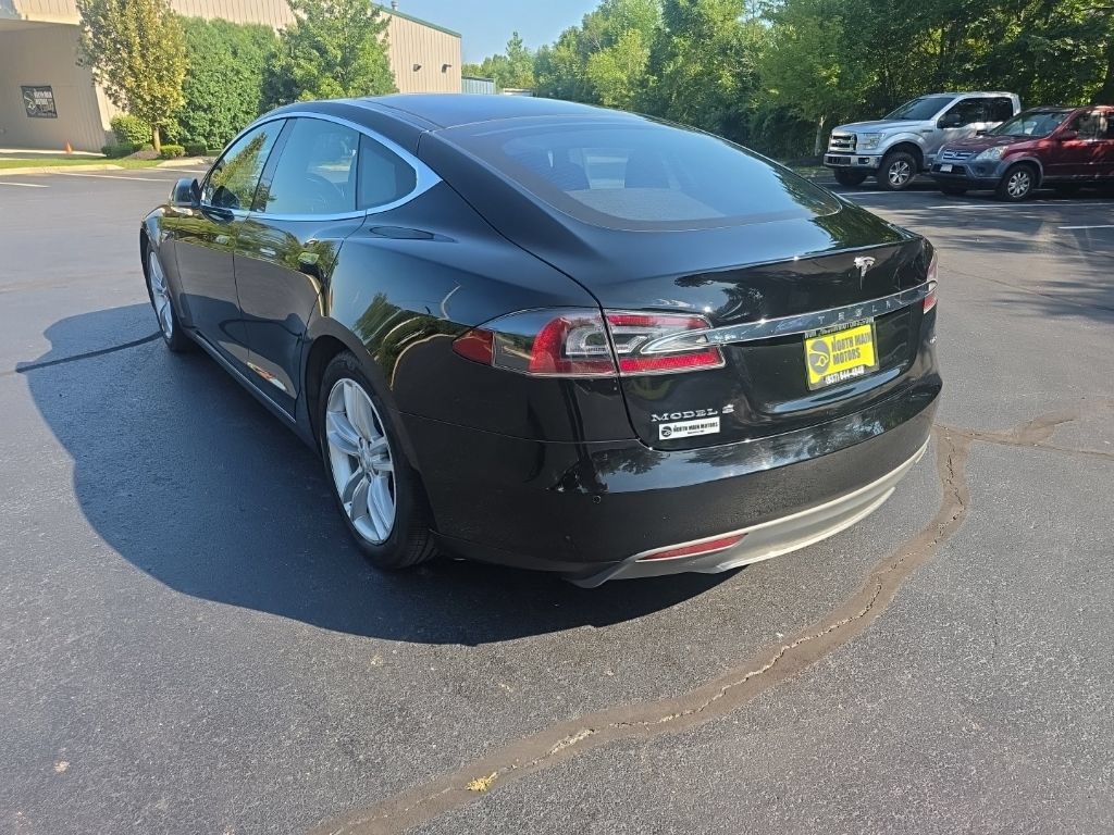 Used 2015 Tesla Model S 70D AWD/4WD image 5