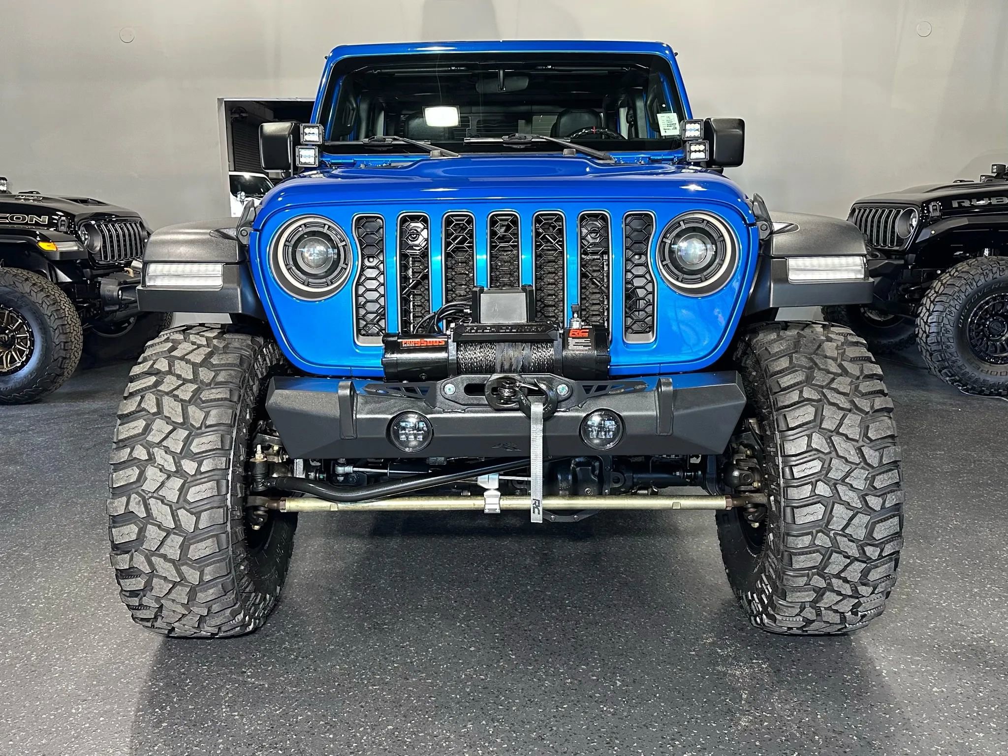 Used 2021 Jeep Gladiator Rubicon w/ Cold Weather Group AWD/4WD image 4