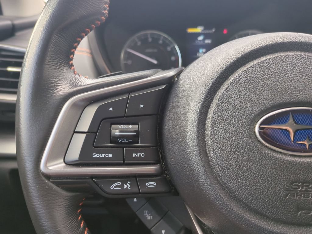 Used 2022 Subaru Crosstrek 2.5i Limited w/ Moonroof Package 2 AWD/4WD image 32