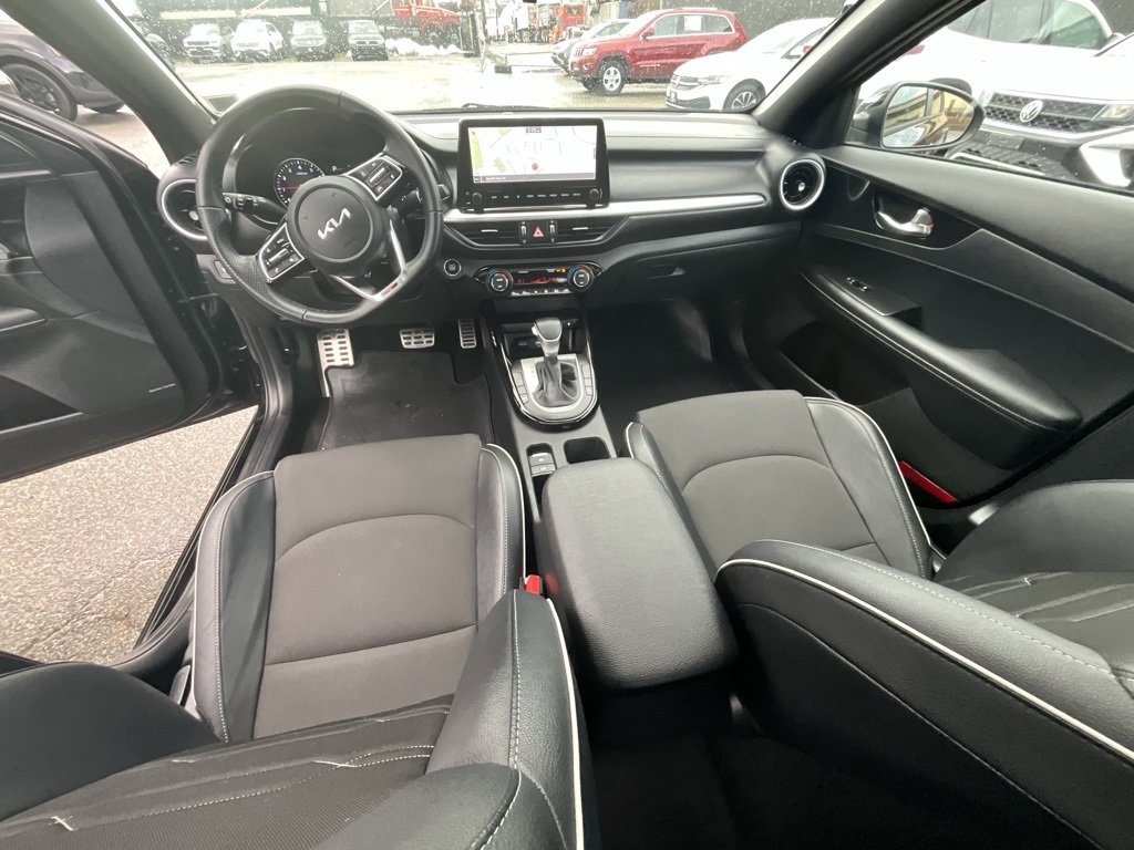 Used 2022 Kia Forte GT-Line w/ GT-Line Premium Package image 26