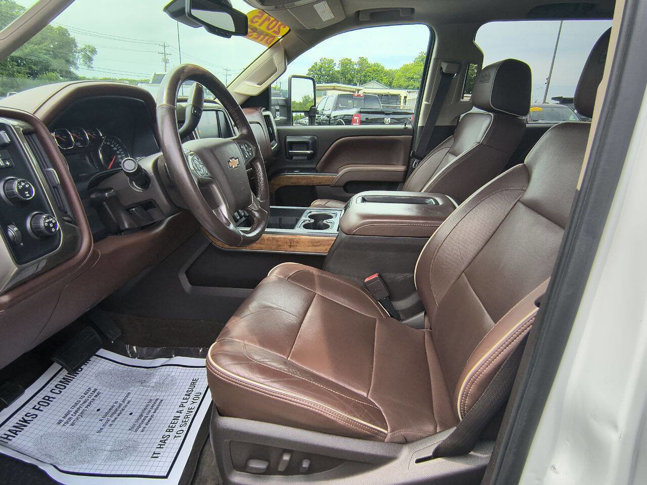 Used 2015 Chevrolet Silverado 2500 High Country w/ Duramax Plus Package image 12