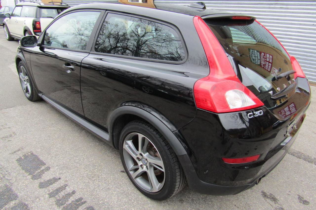 Used 2013 Volvo C30 T5 image 3