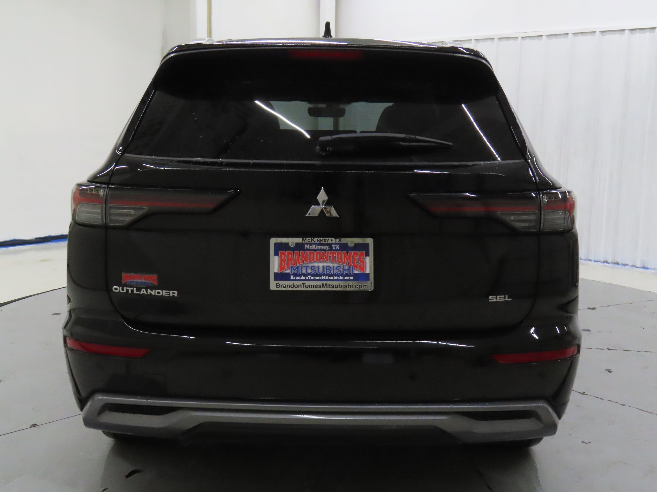 New 2025 Mitsubishi Outlander SEL image 4