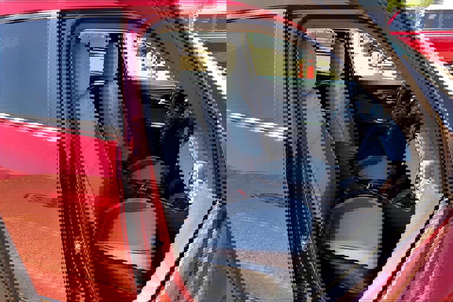 Used 2025 Chevrolet TrailBlazer LT image 9