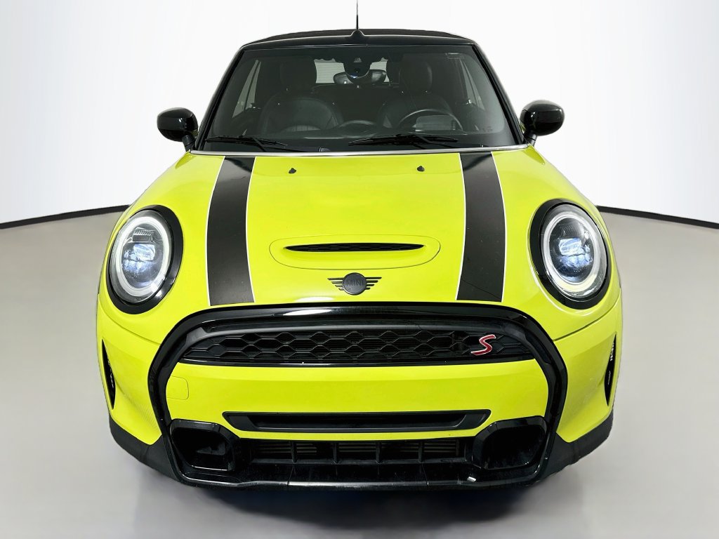 Used 2022 MINI Cooper S FWD image 2