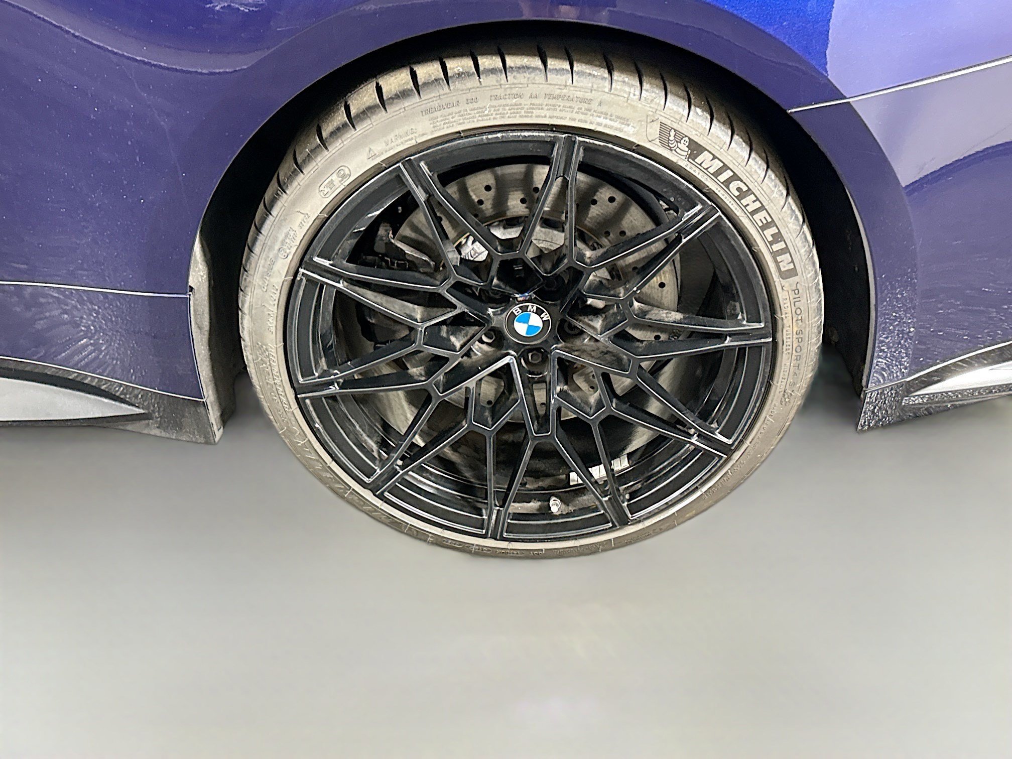 Used 2022 BMW M4 Competition w/ Executive Package RWD image 35