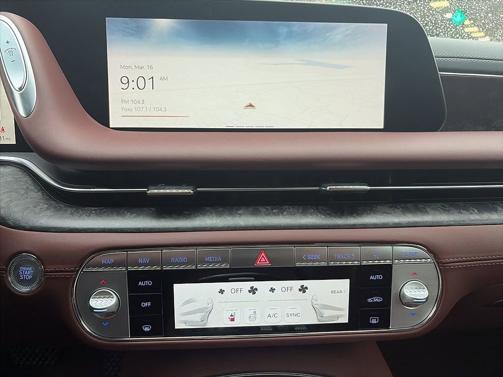 Used 2024 Genesis G90 3.5T image 8