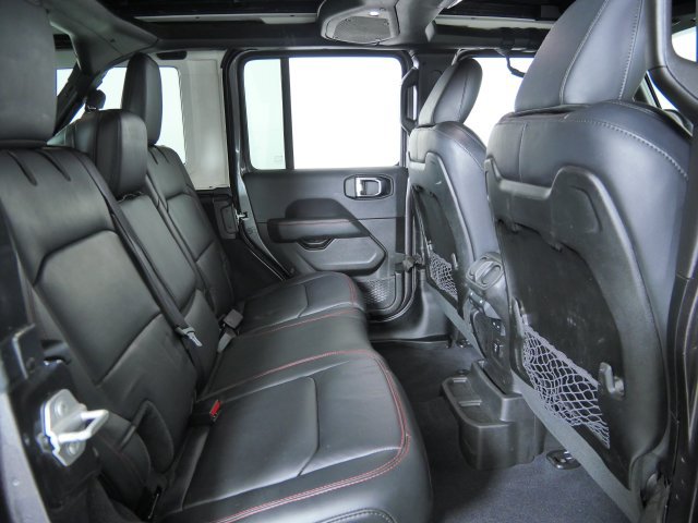 Used 2025 Jeep Wrangler Unlimited Rubicon AWD/4WD image 14