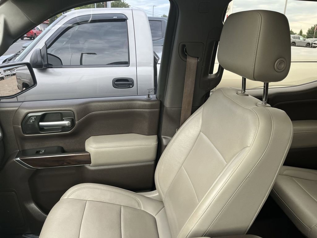 Used 2019 GMC Sierra 1500 SLT w/ SLT Premium Package AWD/4WD image 22