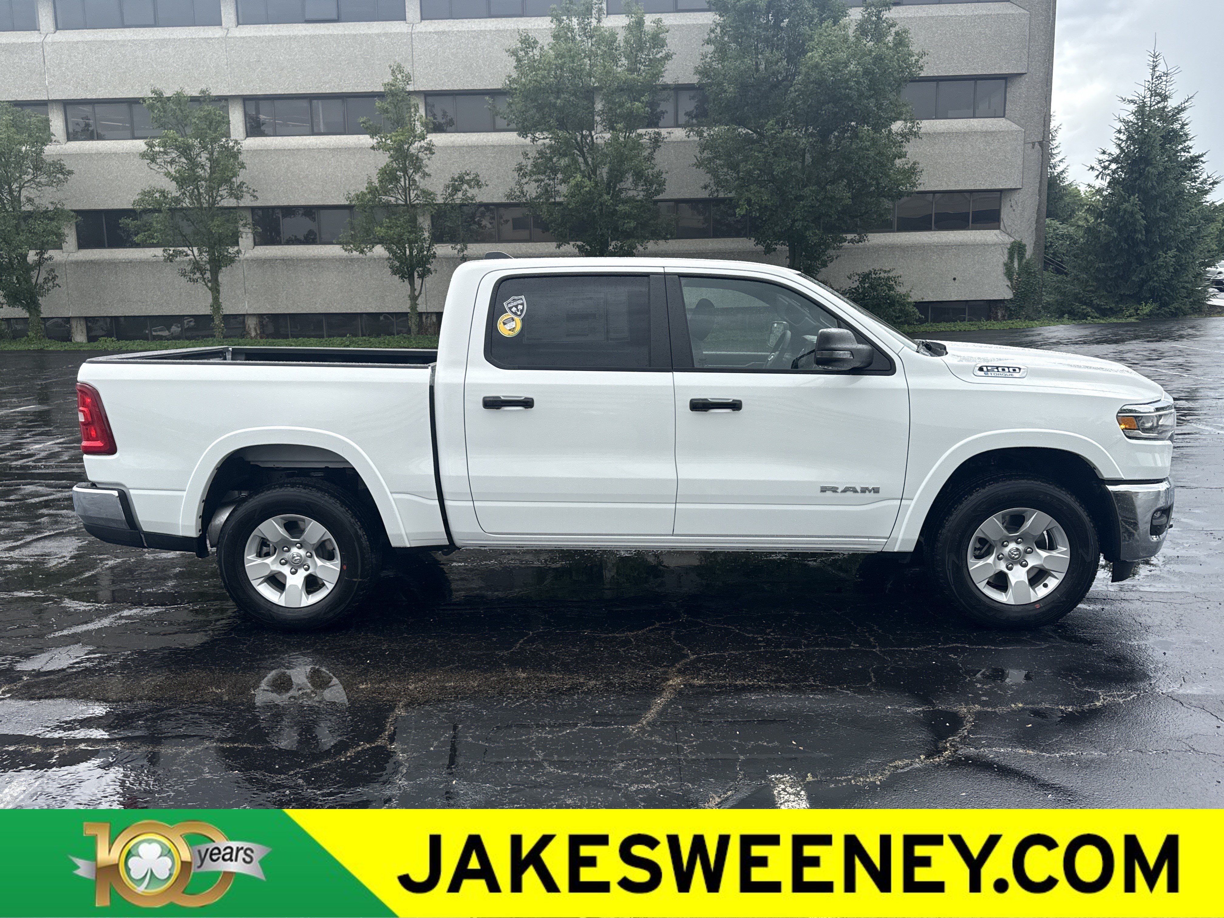 New 2026 RAM 1500 Big Horn AWD/4WD image 11