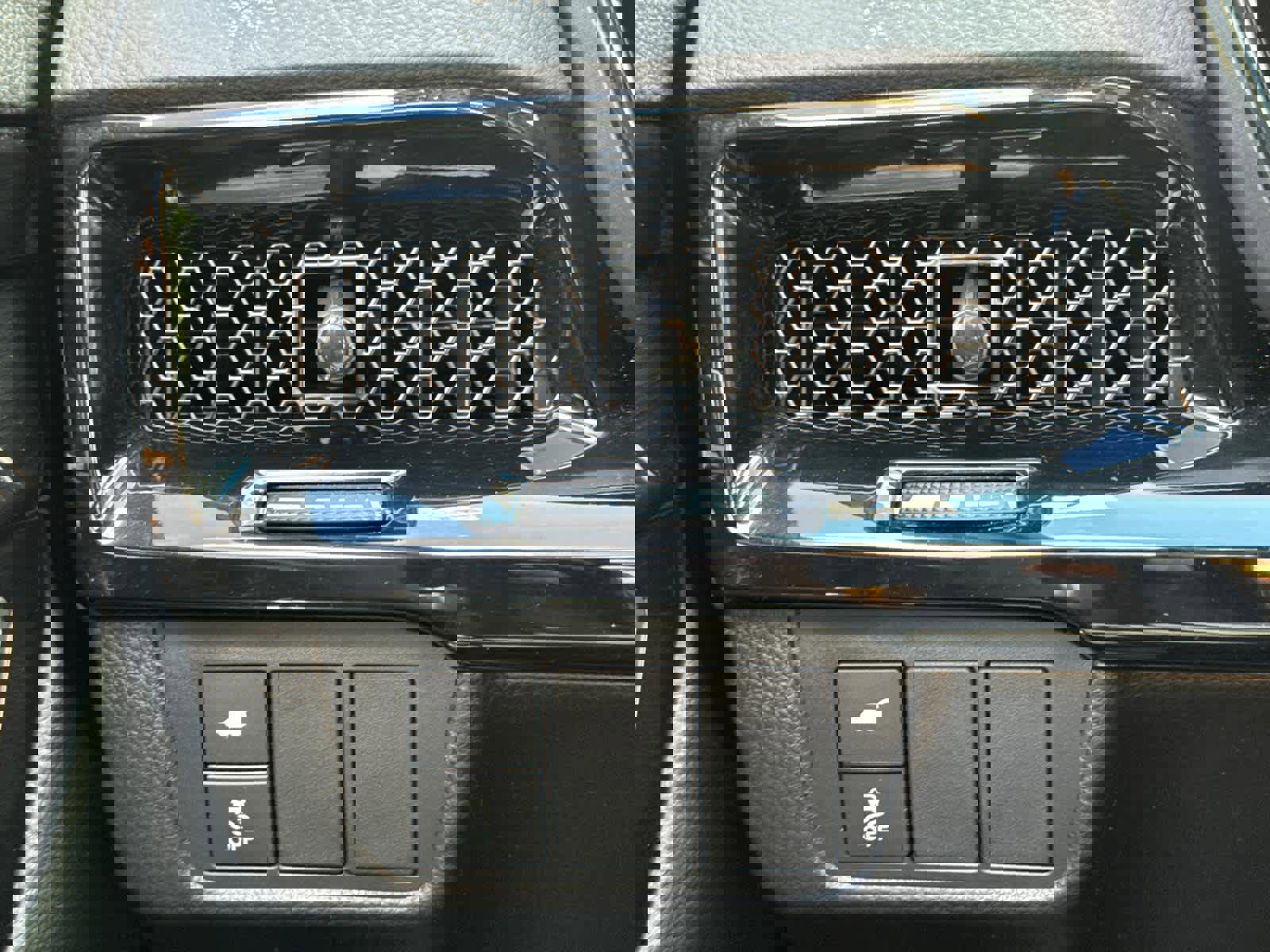 Certified 2024 Honda CR-V Sport Touring image 25