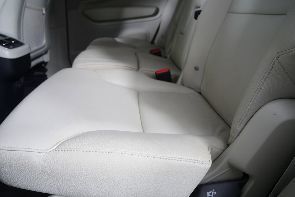 Used 2022 Volvo XC90 T6 Momentum w/ Advanced Package image 14