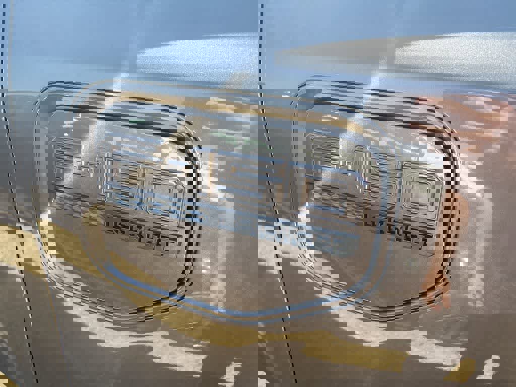 Used 2023 Ford F150 Lightning Lariat AWD/4WD image 10