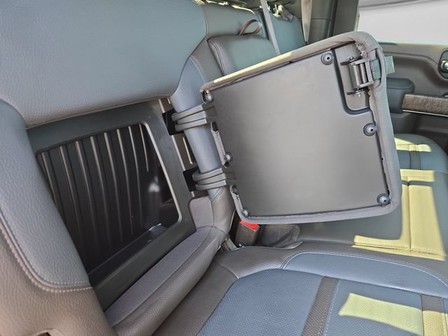 Used 2023 GMC Sierra 2500 Denali AWD/4WD image 16