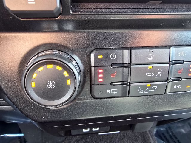 Used 2016 Ford F150 XLT w/ Equipment Group 302A Luxury AWD/4WD image 17