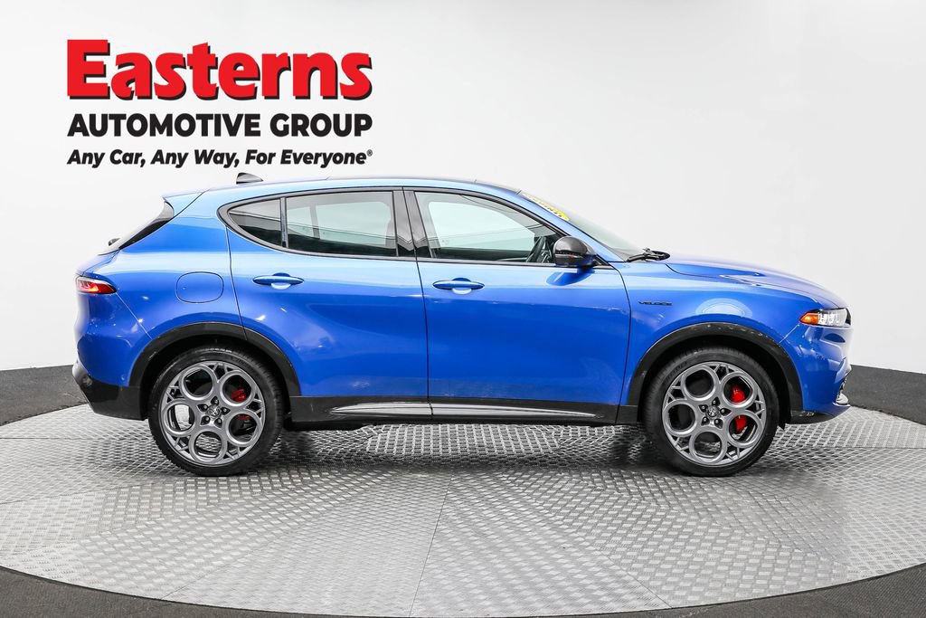 Used 2024 Alfa Romeo Tonale Veloce AWD/4WD image 4