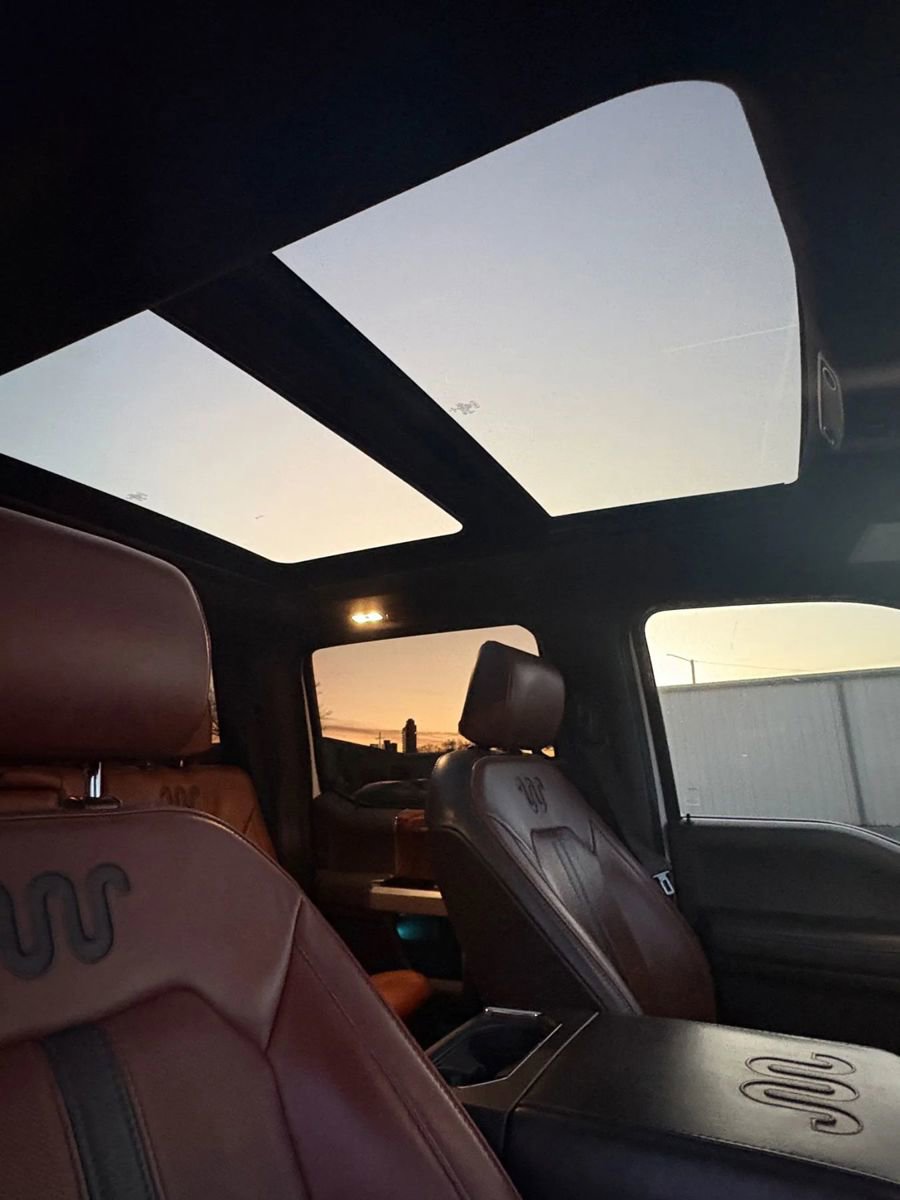 Used 2019 Ford F350 King Ranch w/ King Ranch Ultimate Package image 3