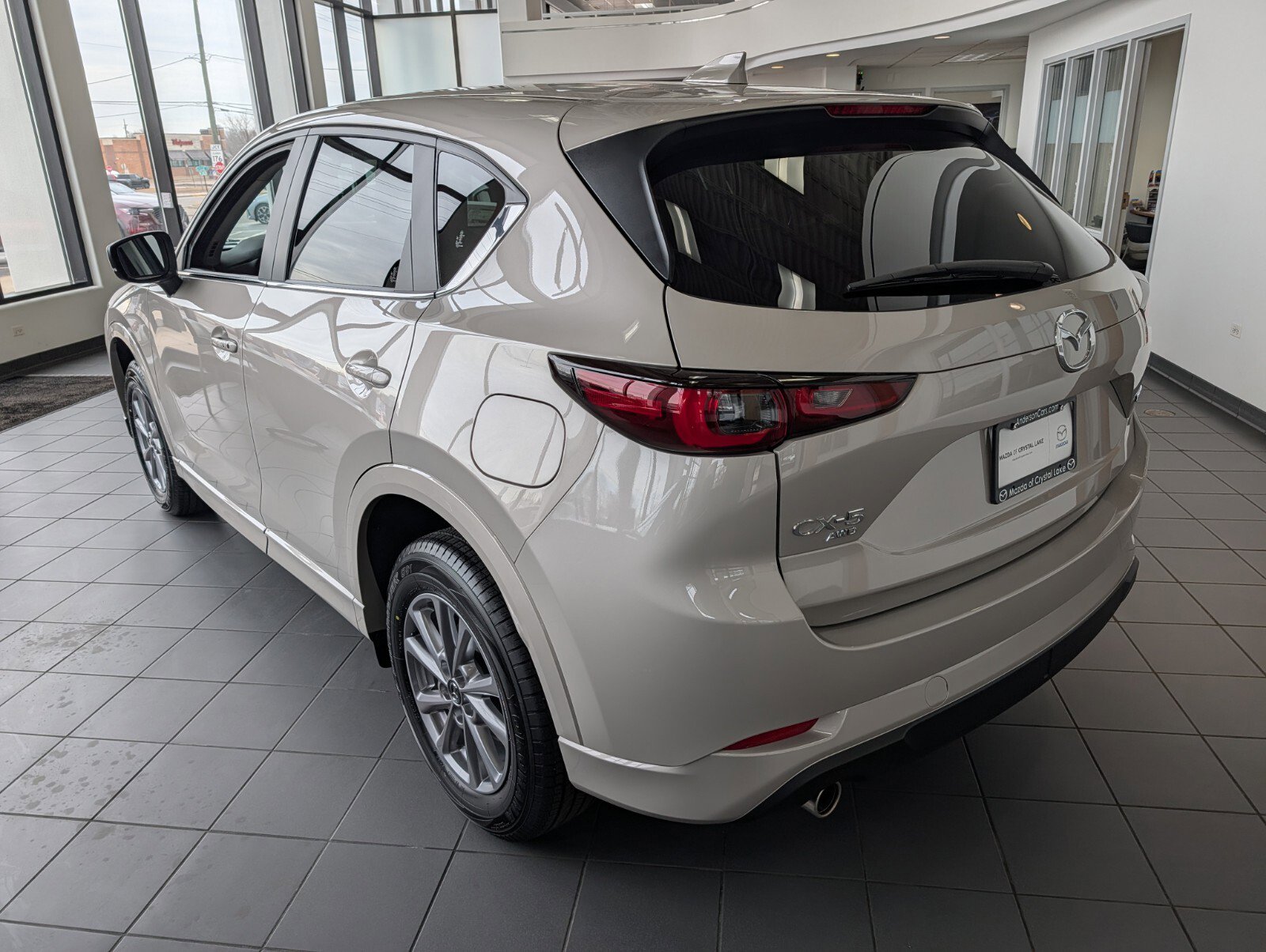 New 2025 MAZDA CX-5 AWD 2.5 S w/ Select Package image 6