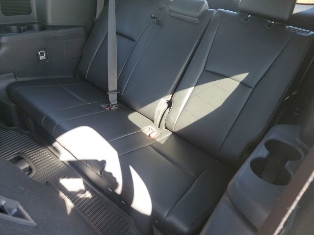 Used 2023 Toyota Highlander Platinum image 8