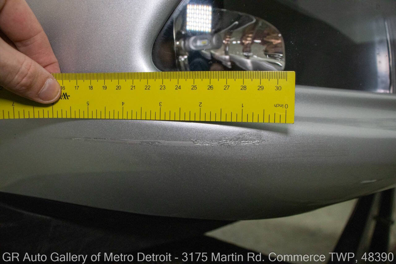 Used 2009 Chevrolet Corvette Coupe w/ Preferred Equipment Group RWD image 28