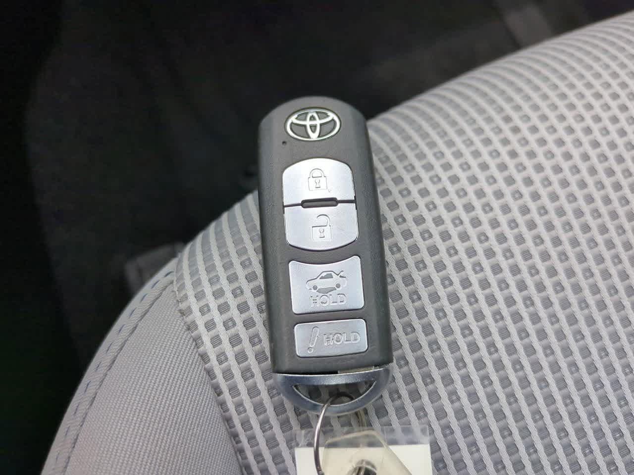 Certified 2019 Toyota Yaris L FWD image 26