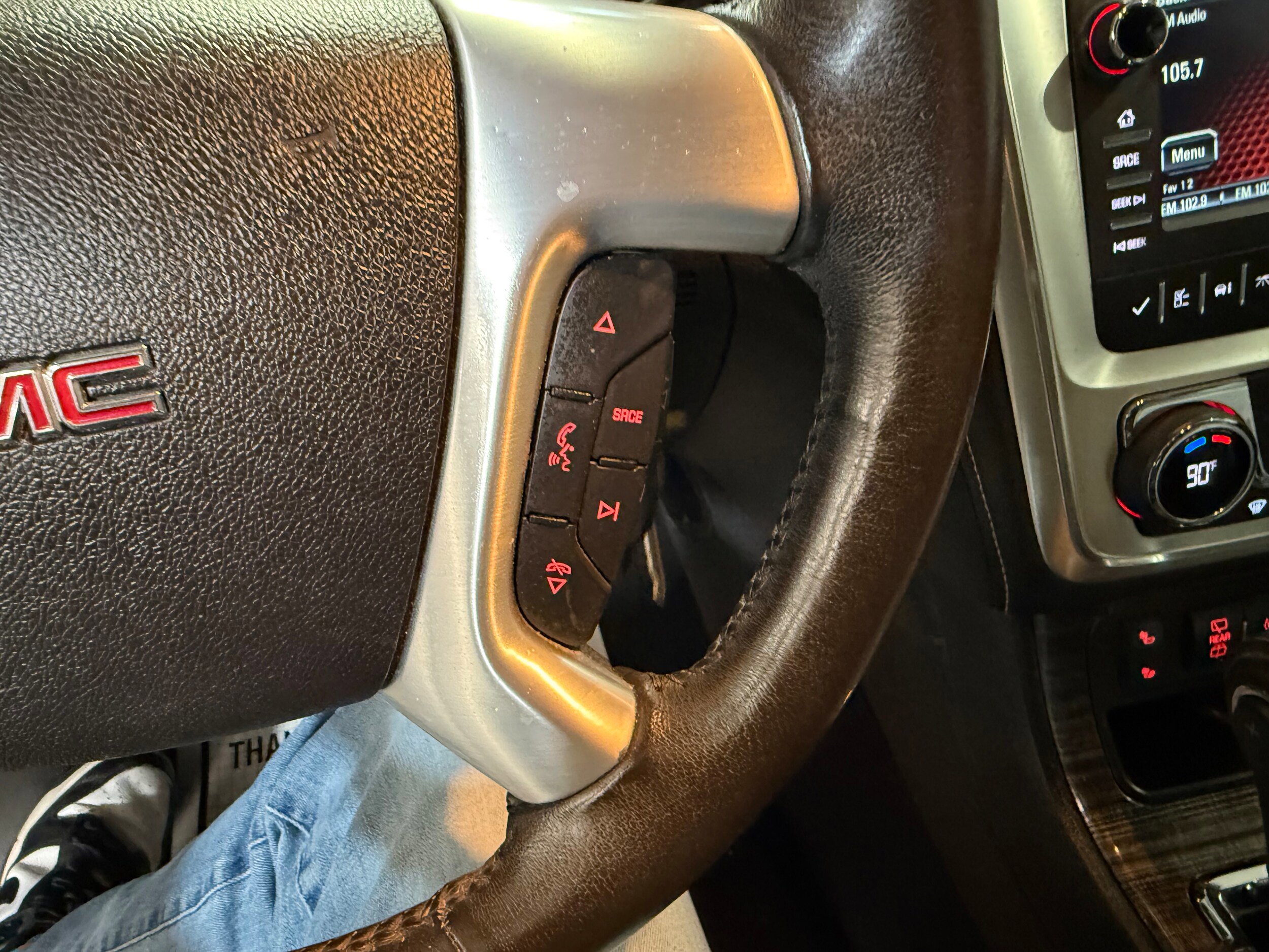 Used 2017 GMC Acadia Limited SLT image 43