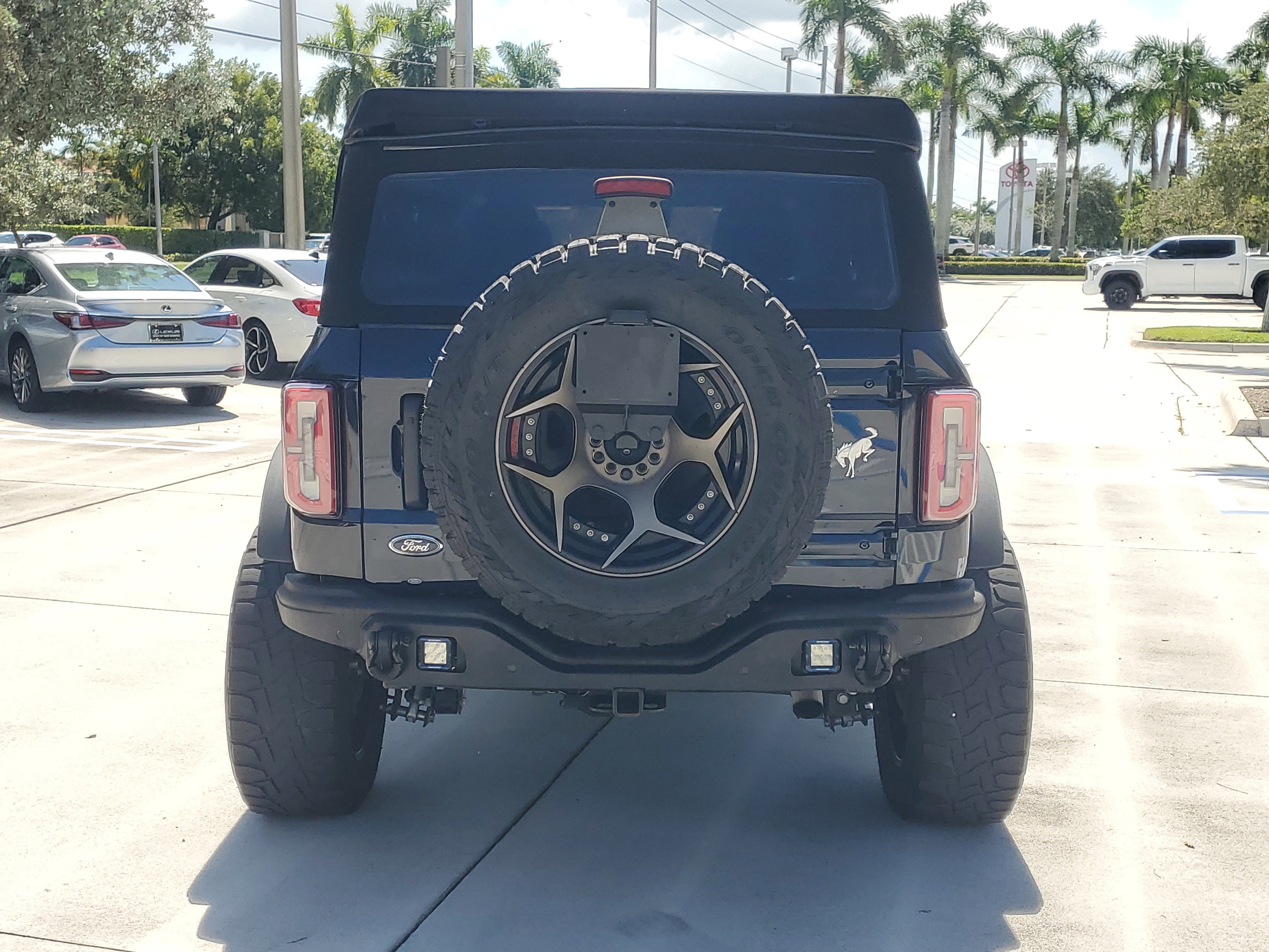 Used 2021 Ford Bronco Badlands image 10