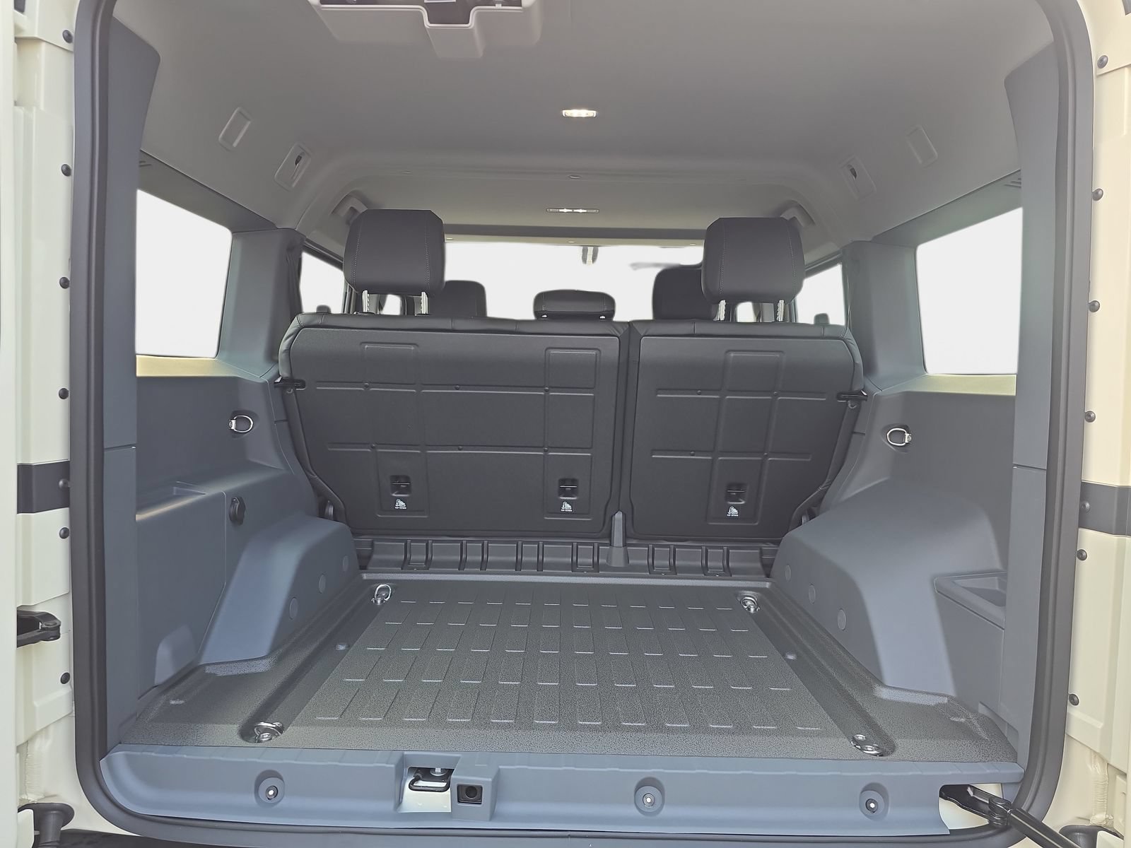 New 2026 INEOS Grenadier Station Wagon AWD/4WD image 11