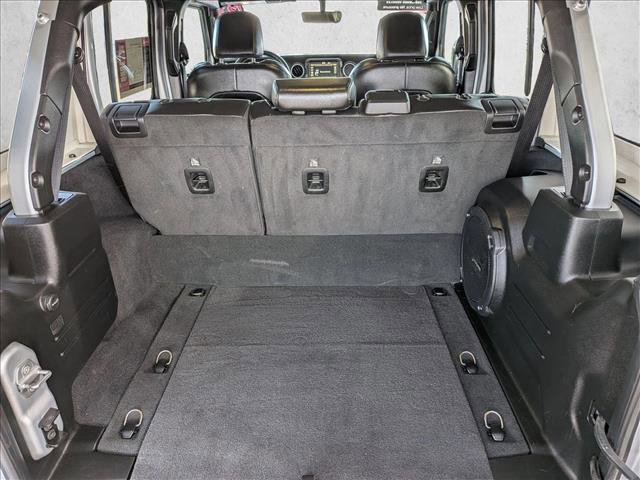Used 2023 Jeep Wrangler Unlimited Sahara w/ Cold Weather Group AWD/4WD image 19