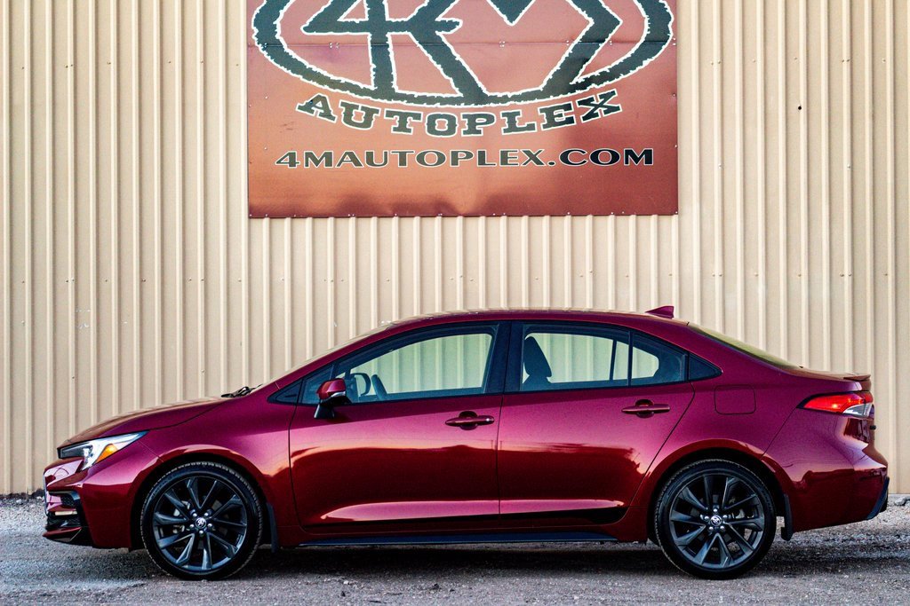 Used 2023 Toyota Corolla SE image 7