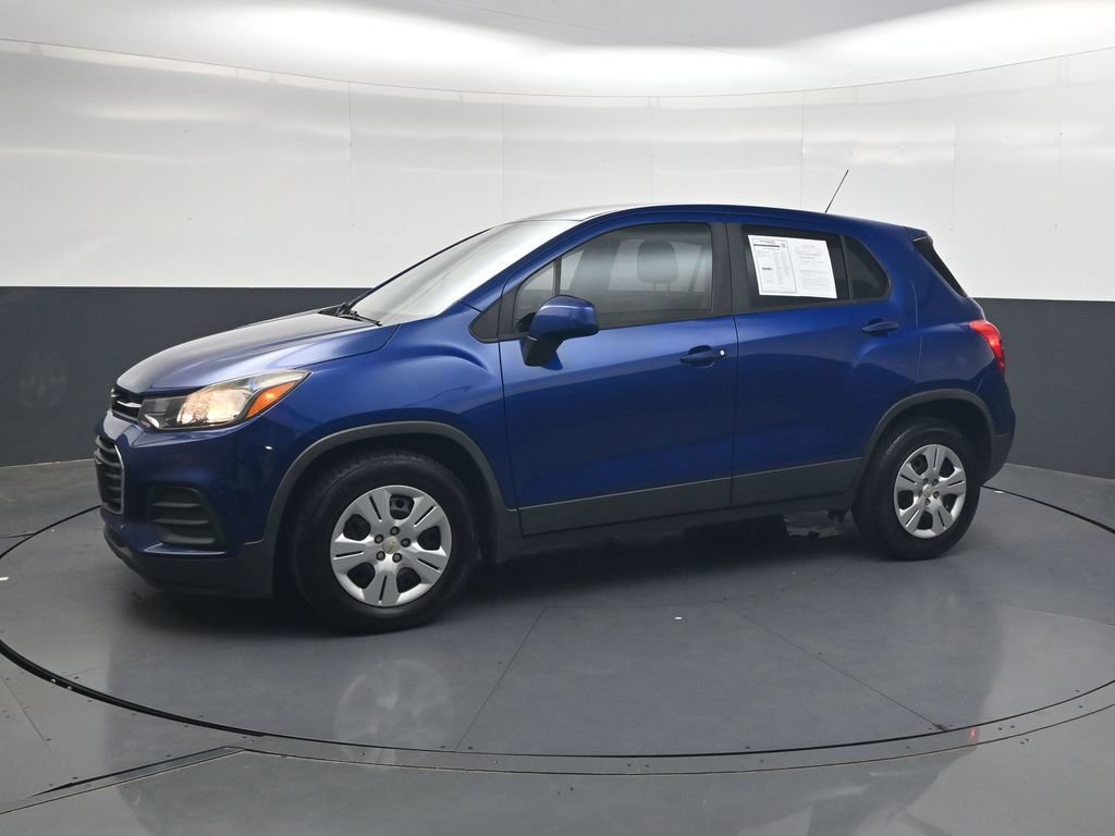 Used 2017 Chevrolet Trax LS FWD image 11