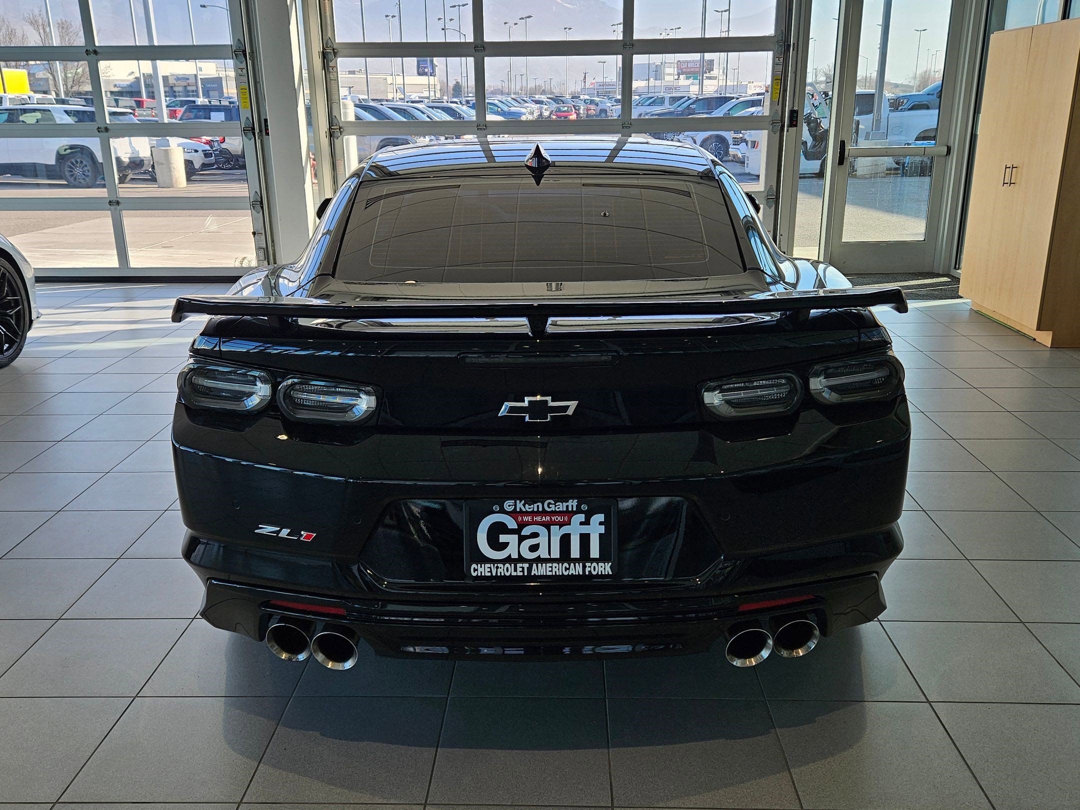 Used 2019 Chevrolet Camaro ZL1 image 4