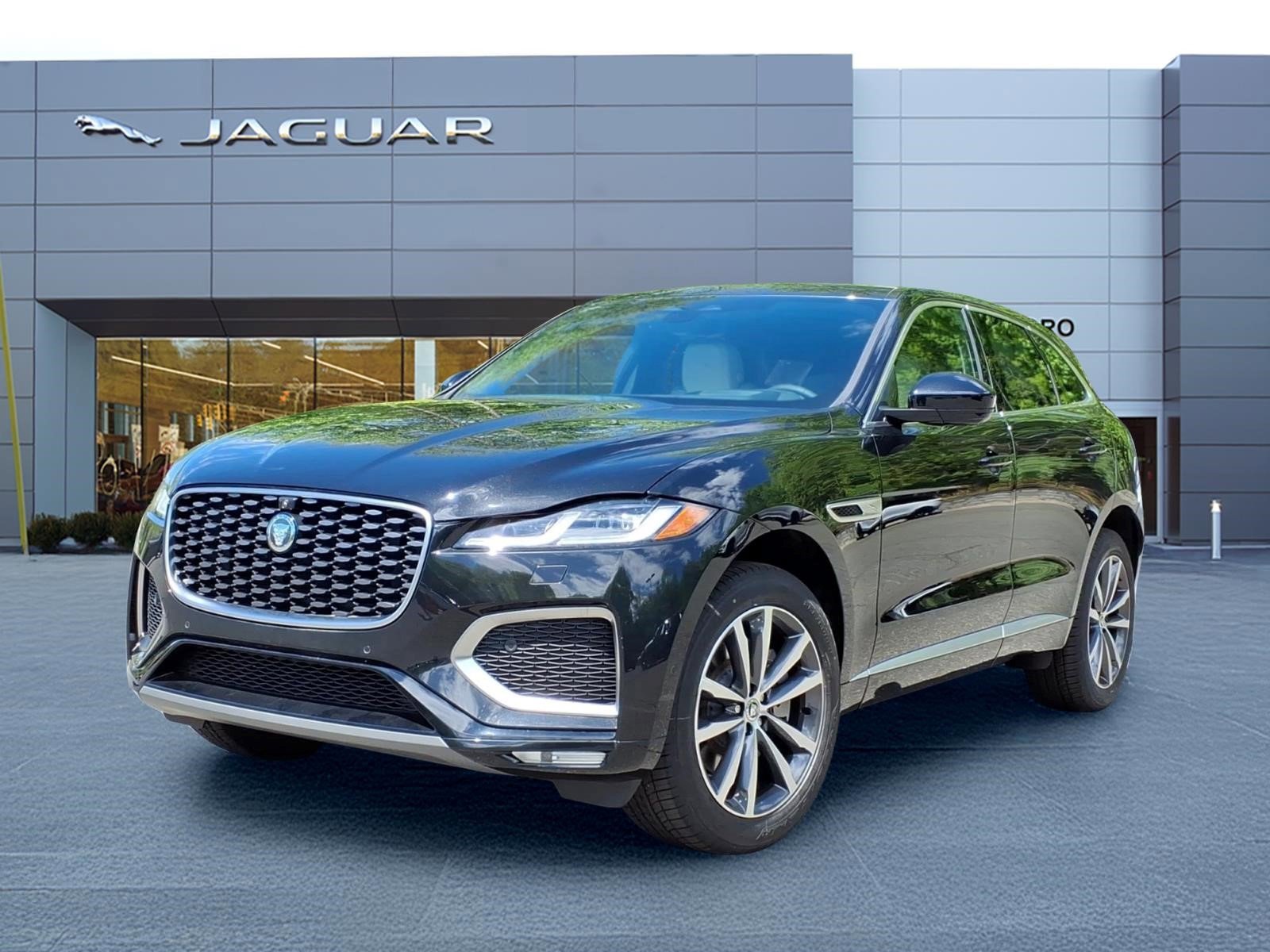 New 2026 Jaguar F-PACE R-Dynamic S AWD/4WD image 1