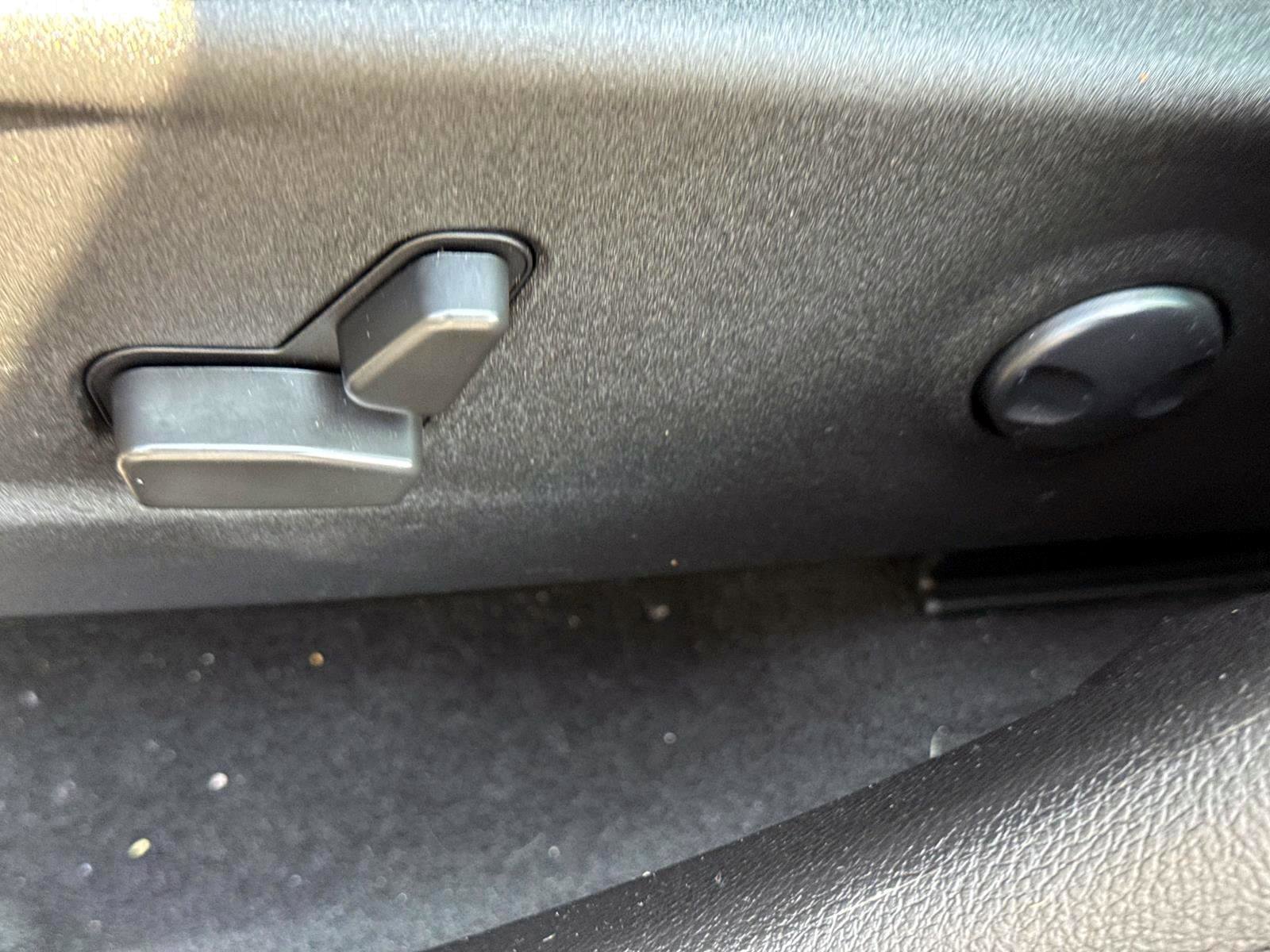 Used 2022 Dodge Charger Scat Pack w/ Daytona Edition Group image 12