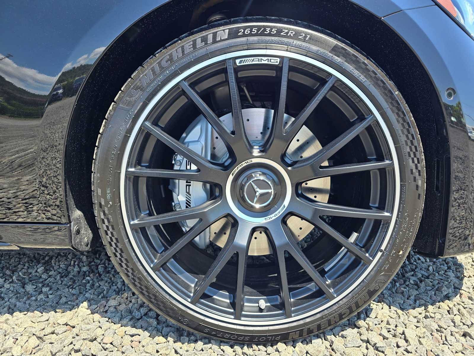 New 2026 Mercedes-Benz E 53 AMG e 4MATIC Sedan image 9