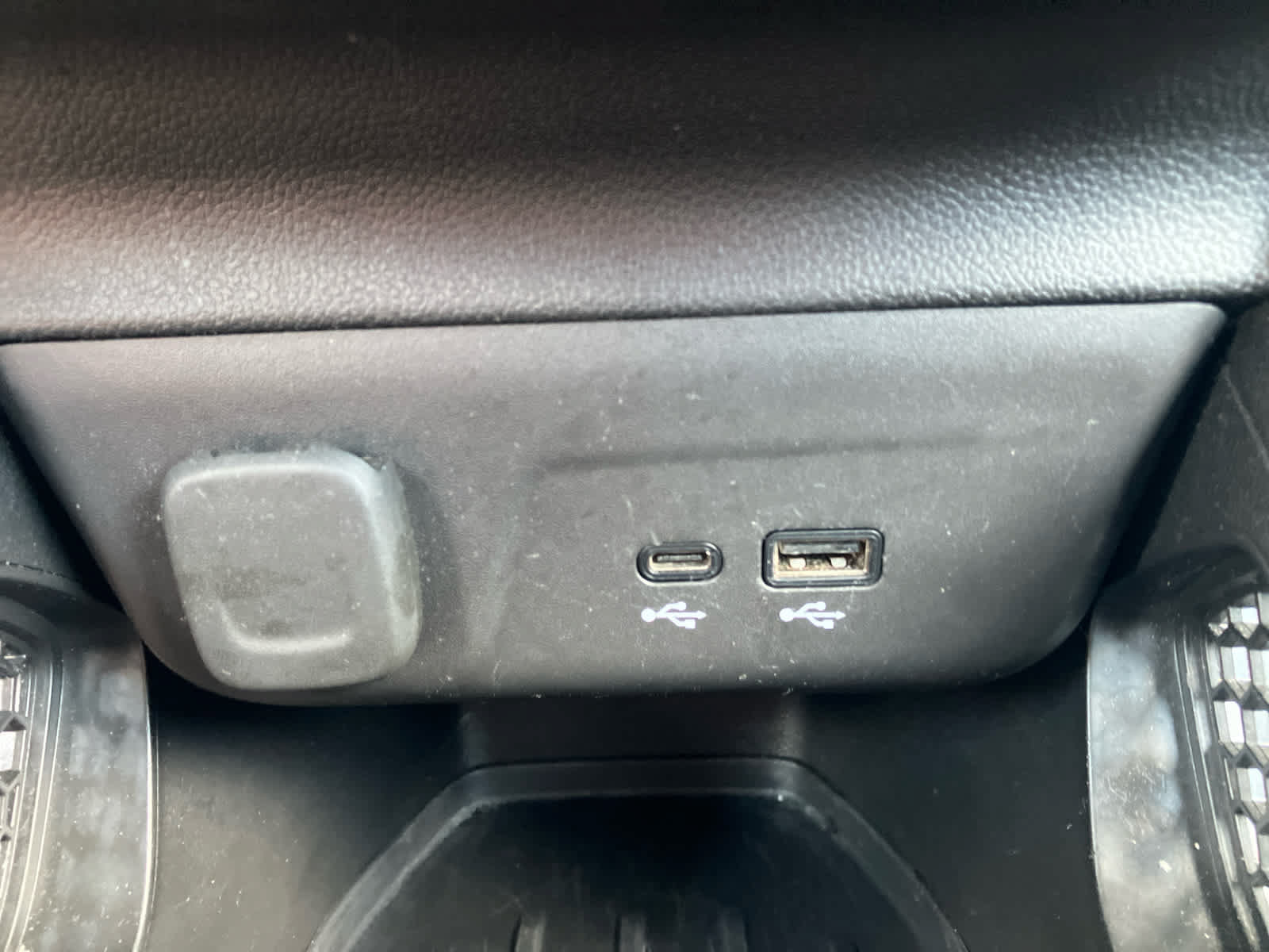 Used 2025 Chevrolet TrailBlazer LT FWD image 24