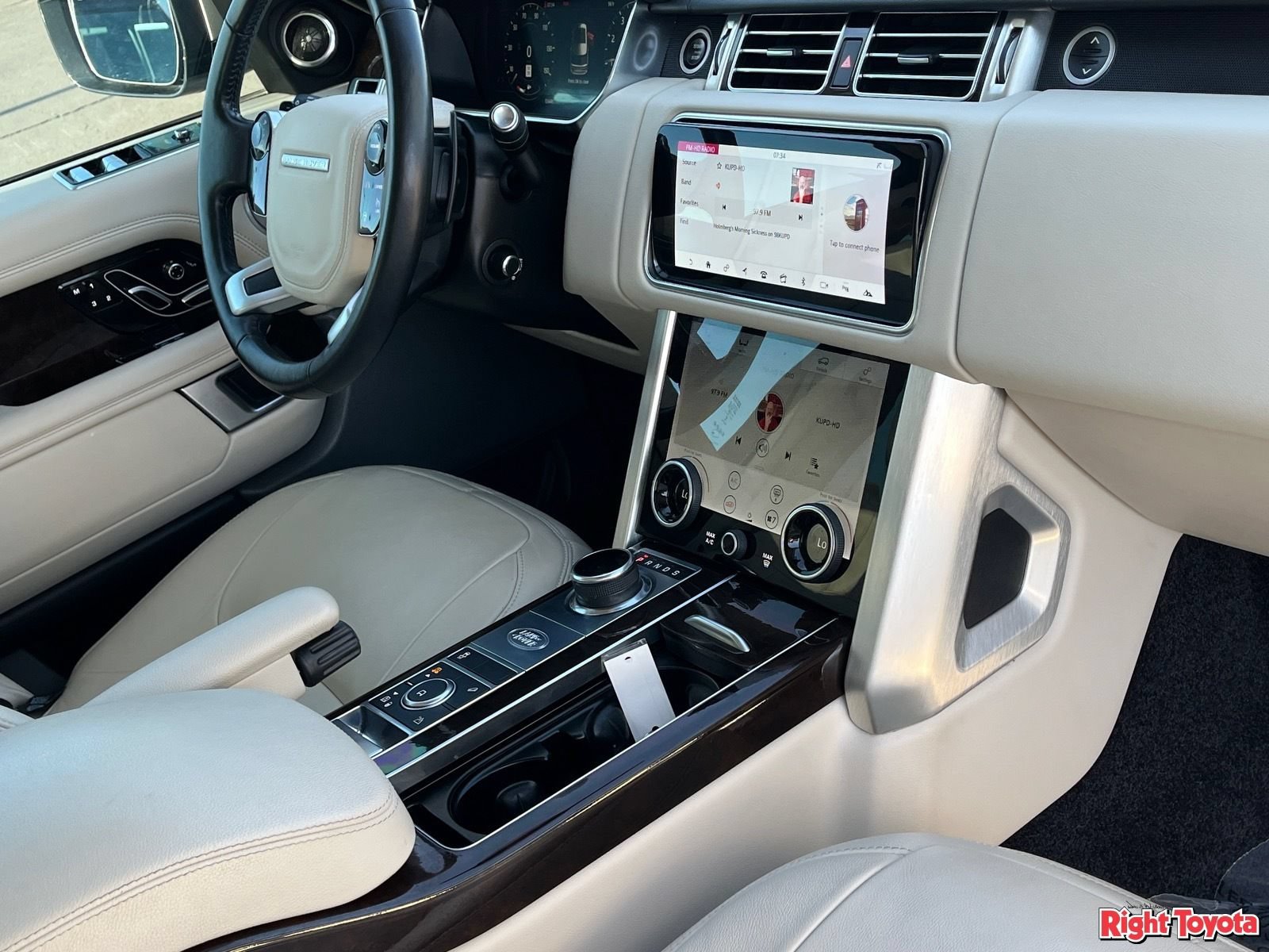 Used 2021 Land Rover Range Rover AWD/4WD image 12