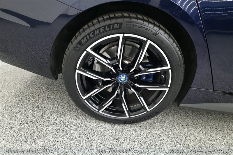Used 2023 BMW i4 eDrive40 w/ M Sport Package RWD image 18