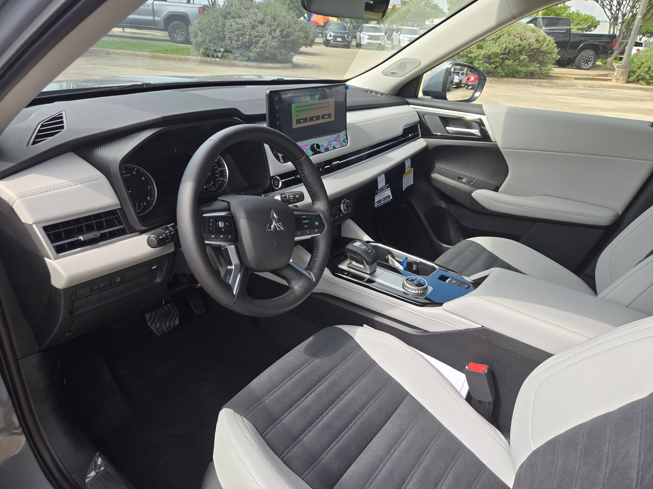 New 2026 Mitsubishi Outlander SE FWD image 10