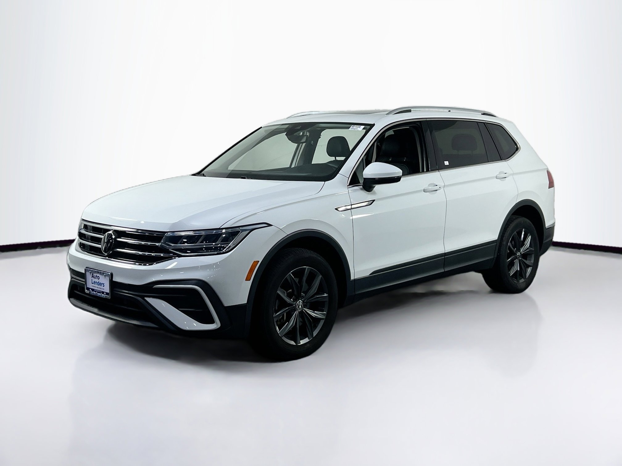 Used 2022 Volkswagen Tiguan SE