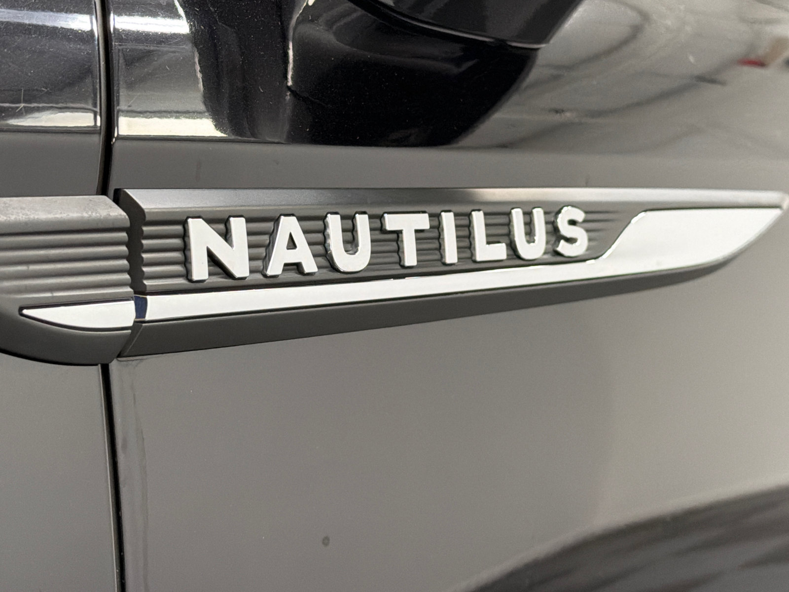 Used 2022 Lincoln Nautilus Reserve FWD image 15