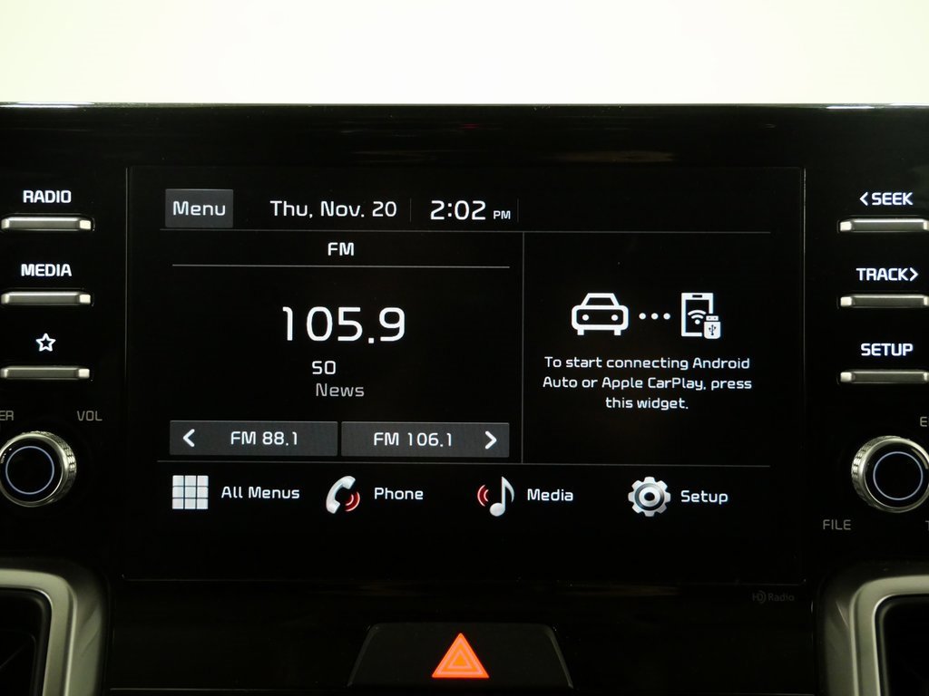 Used 2023 Kia Sorento LX image 17