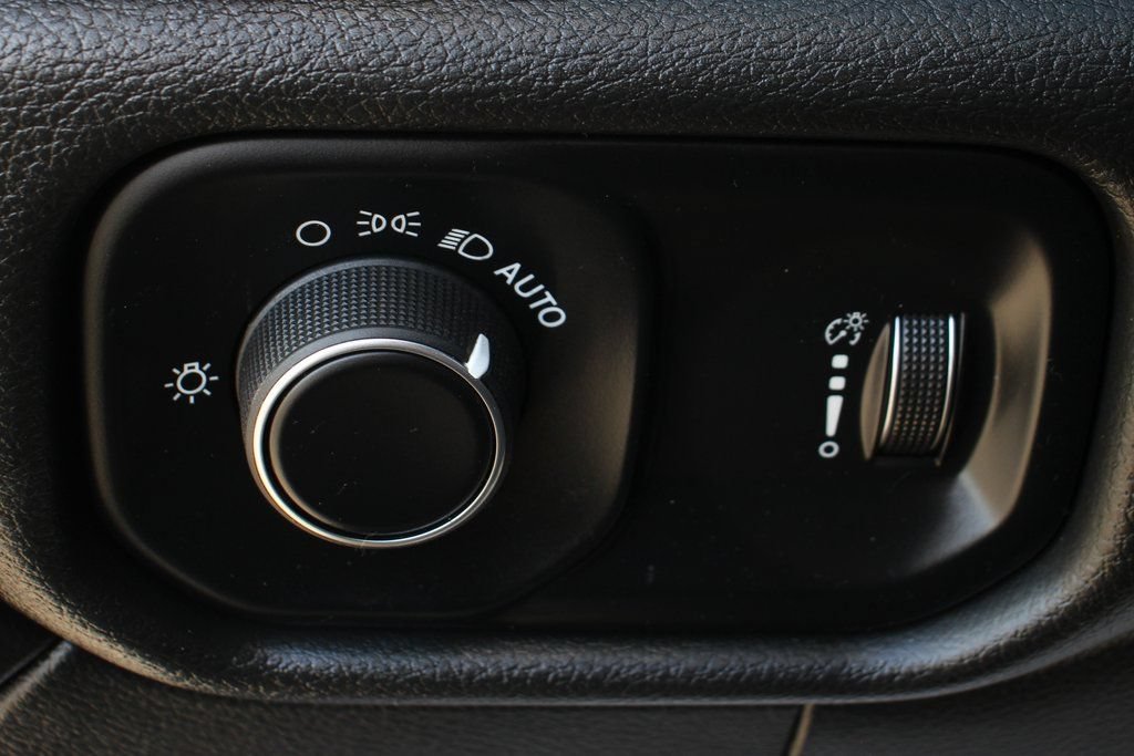 Used 2021 RAM 4500 Tradesman RWD image 19
