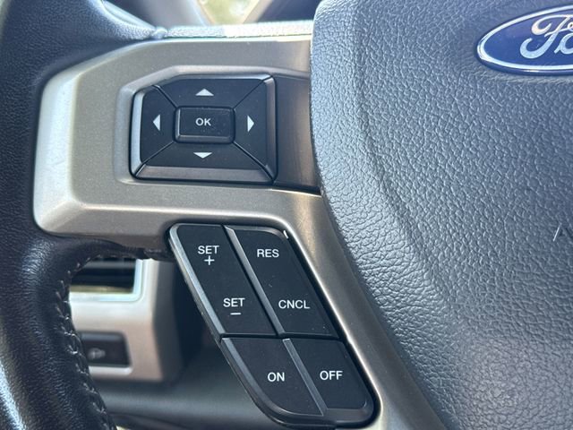 Used 2022 Ford F250 Lariat w/ Lariat Value Package AWD/4WD image 28