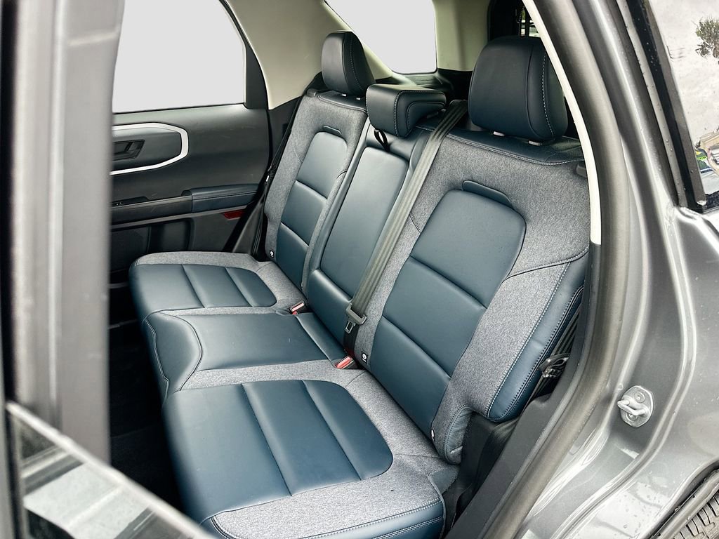 Used 2024 Ford Bronco Sport Outer Banks w/ Tech Package image 25