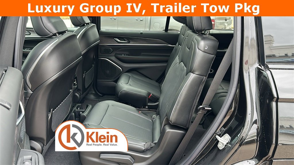 New 2025 Jeep Grand Cherokee L Overland w/ Luxury Tech Group IV image 29